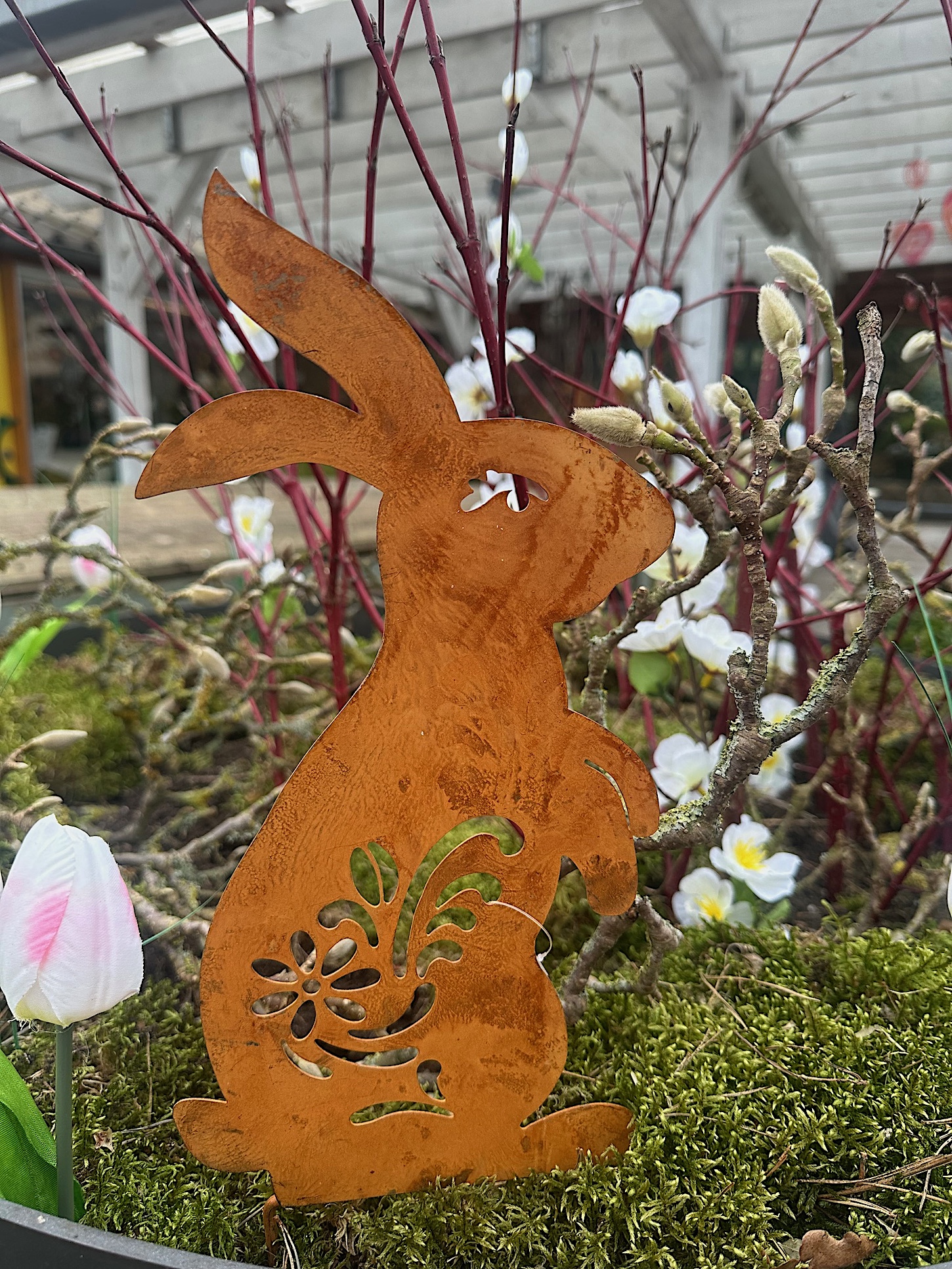 Blumen  Metall Hase gross, im Rost look, Stecker (lang 40cm, breit 16 cm)